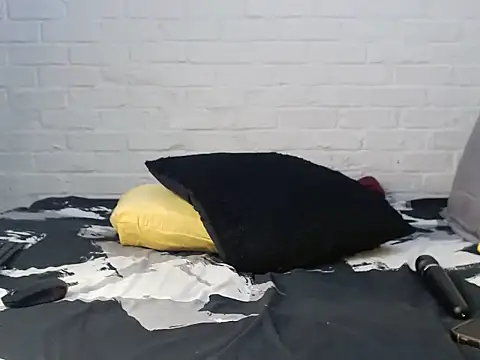 DrippinCaramelCutie online show from November 22, 6:45 am