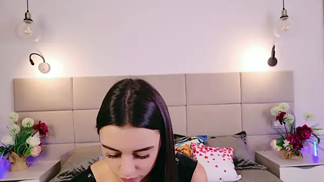 Snapshot of Alisha_Shy chatting on October 17, 10:23 pm Alisha Shy online show from October 17, 10:23 pm