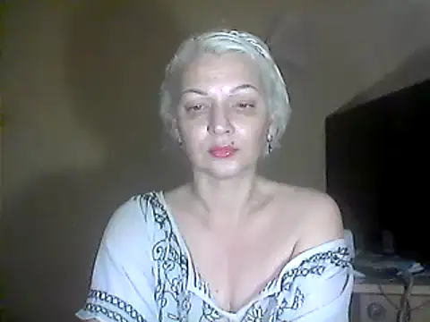 Snapshot of MaryJane441 chatting on February 6, 12:26 pm MaryJane441 online show from February 6, 12:26 pm