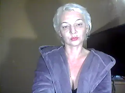 Snapshot of MaryJane441 chatting on February 7, 10:09 pm MaryJane441 online show from February 7, 10:09 pm