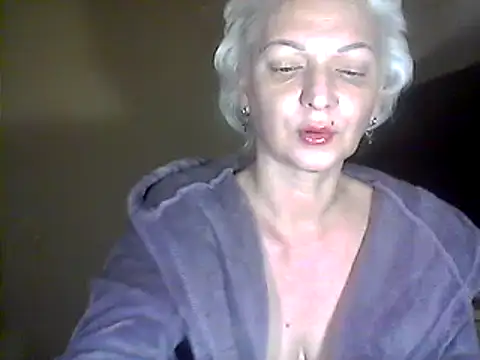Snapshot of MaryJane441 chatting on February 9, 11:46 pm MaryJane441 online show from February 9, 11:46 pm