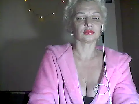 MaryJane441 online show from January 15, 9:40 pm