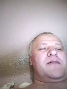 nudistu021 online show from January 11, 4:45 pm