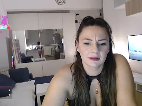 casssymooon online show from October 9, 6:50 pm