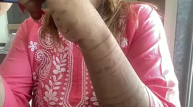 sassypooja online show from February 8, 7:04 am