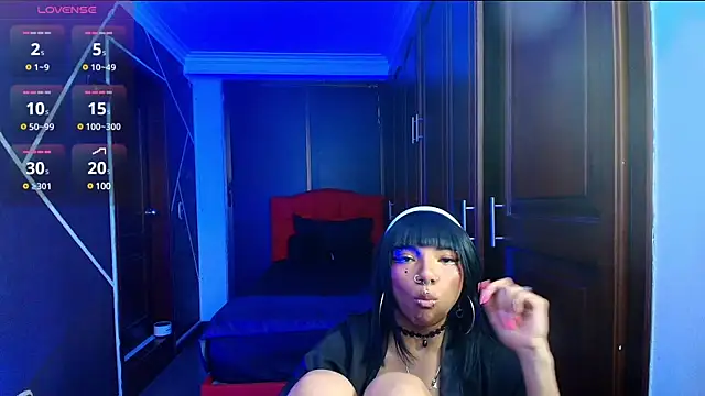 Snapshot of SexyNaf chatting on January 14, 10:34 pm SexyNaf online show from January 14, 10:34 pm