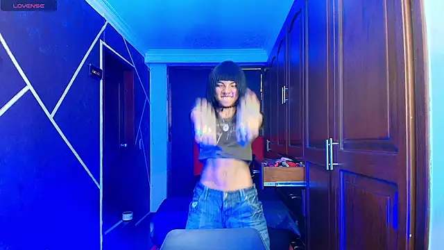 Snapshot of SexyNaf chatting on January 20, 7:25 pm SexyNaf online show from January 20, 7:25 pm