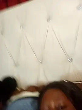 Feliciaxxxxx online show from April 7, 10:26 am