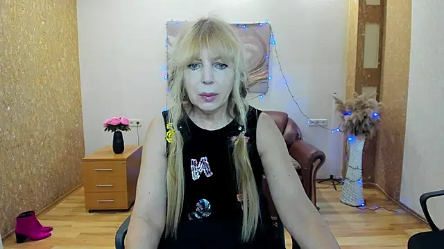 Anna Diax online show from February 12, 1:06 pm