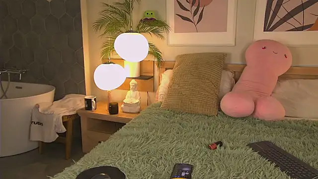 AshleyDouglas online show from February 10, 6:09 am