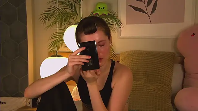 AshleyDouglas online show from February 14, 3:43 am