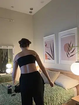 AshleyDouglas online show from March 9, 4:27 am