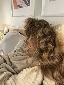 AshleyDouglas online show from March 9, 10:41 am