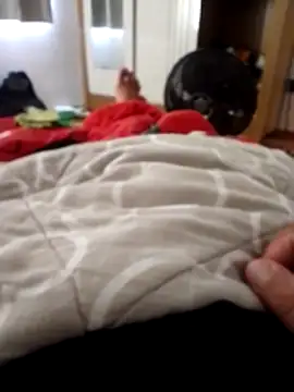 jhondivulga18 online show from April 14, 9:48 am