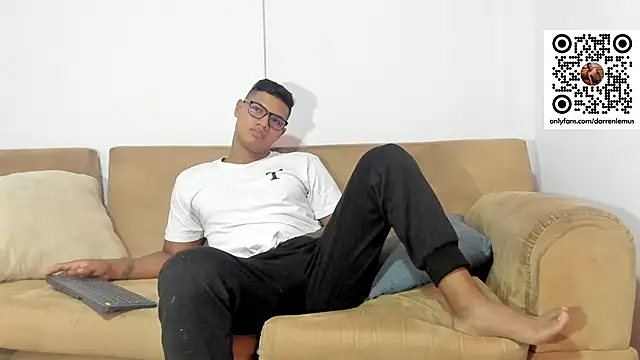 Darren hot2 online show from February 7, 9:26 pm