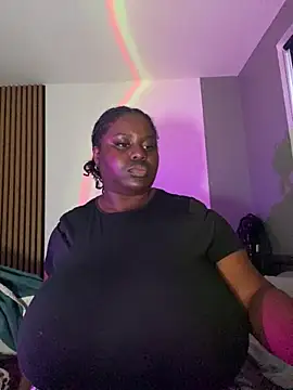 just4Ux online show from April 14, 6:25 pm