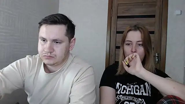 Kristy-Max online show from January 25, 8:42 pm