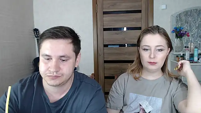 Kristy-Max online show from February 13, 5:54 pm