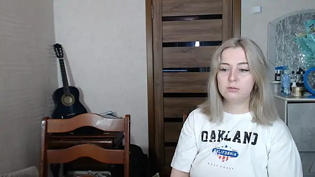 Kristy-Max online show from March 17, 7:46 am