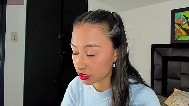 tatiana valencia online show from February 4, 3:26 pm