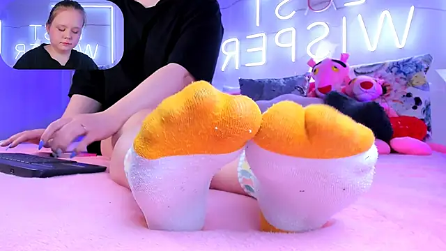 footfetish baby online show from December 9, 4:37 pm