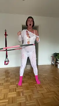 NatiLove35 online show from April 11, 6:40 am