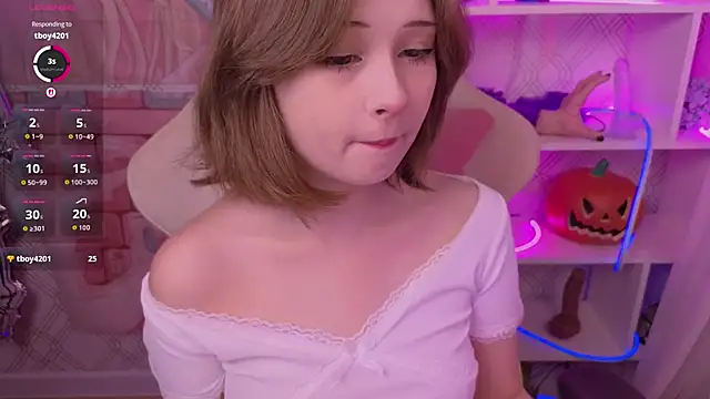 Mary uw online show from October 23, 3:28 am