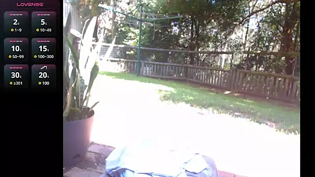 Snapshot of InfamousBabyy_ chatting on December 11, 4:07 am InfamousBabyy online show from December 11, 4:07 am