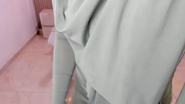 Snapshot of Hanaa_latif chatting on March 17, 6:11 pm Hanaa latif online show from March 17, 6:11 pm