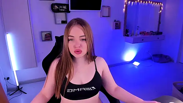 Lissysss online show from February 12, 12:05 am