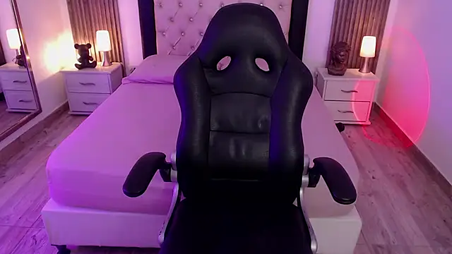 zoe jones13 online show from September 16, 3:18 am