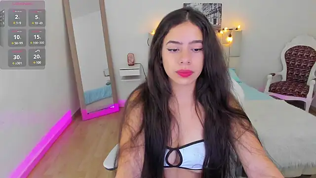 Snapshot of zoe_turnner_18 chatting on February 13, 11:17 am zoe turnner 18 online show from February 13, 11:17 am