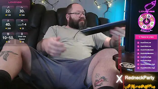 RedneckWants2PlayNow online show from February 18, 1:18 pm