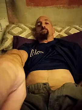 Snapshot of armdy371 chatting on November 19, 2:55 am armdy371 online show from November 19, 2:55 am