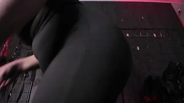 Carolina Arias online show from October 4, 9:02 pm