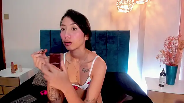 Snapshot of MelissaFoxx chatting on June 8, 12:16 pm MelissaFoxx online show from June 8, 12:16 pm