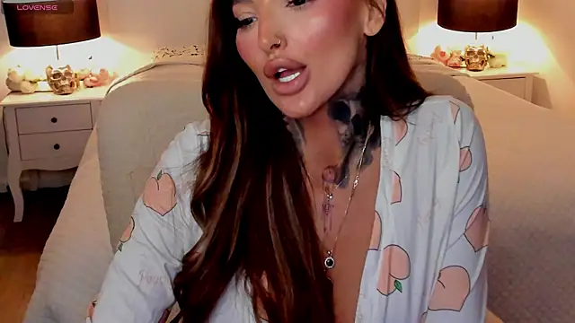 NatalyThorn88 online show from February 22, 1:35 pm