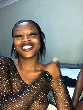 LeratoSweet online show from September 12, 4:18 pm