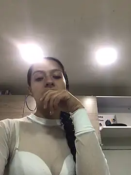 loren3124 online show from December 10, 3:30 am