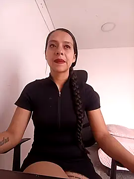 loren3124 online show from March 19, 4:02 pm