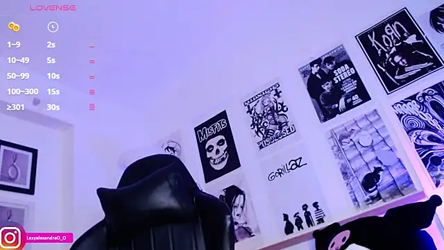 Lexyjoycce online show from March 22, 12:06 am