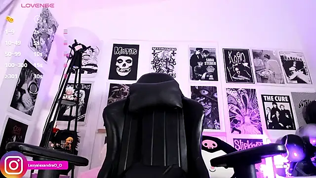 Lexyjoycce online show from February 3, 9:09 pm