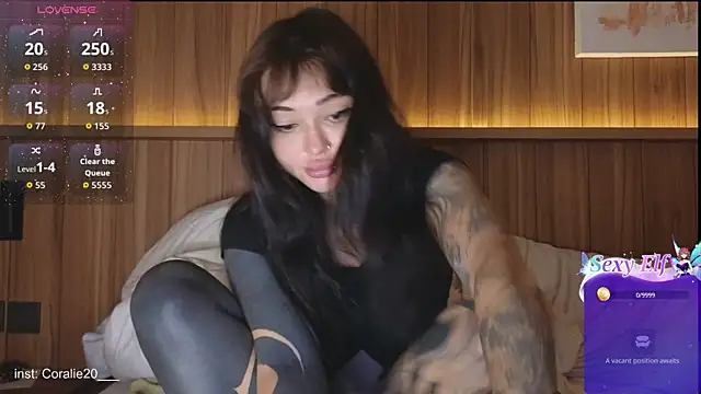 Coralie20  online show from April 19, 7:18 am