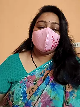 neelu-hoty online show from February 7, 9:58 am