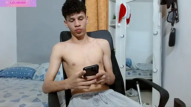 Snapshot of jeff_ross chatting on January 26, 9:29 pm jeff ross online show from January 26, 9:29 pm