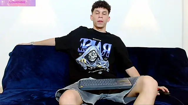 Snapshot of jeff_ross chatting on September 14, 11:31 am jeff ross online show from September 14, 11:31 am