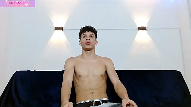 Snapshot of jeff_ross chatting on September 27, 3:55 am jeff ross online show from September 27, 3:55 am