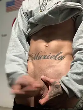 Snapshot of 27powercm chatting on January 6, 11:20 pm 27powercm online show from January 6, 11:20 pm