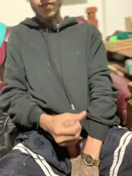 Snapshot of 27powercm chatting on January 31, 1:01 am 27powercm online show from January 31, 1:01 am