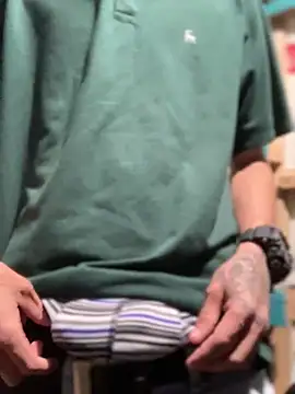 Snapshot of 27powercm chatting on February 7, 5:10 am 27powercm online show from February 7, 5:10 am